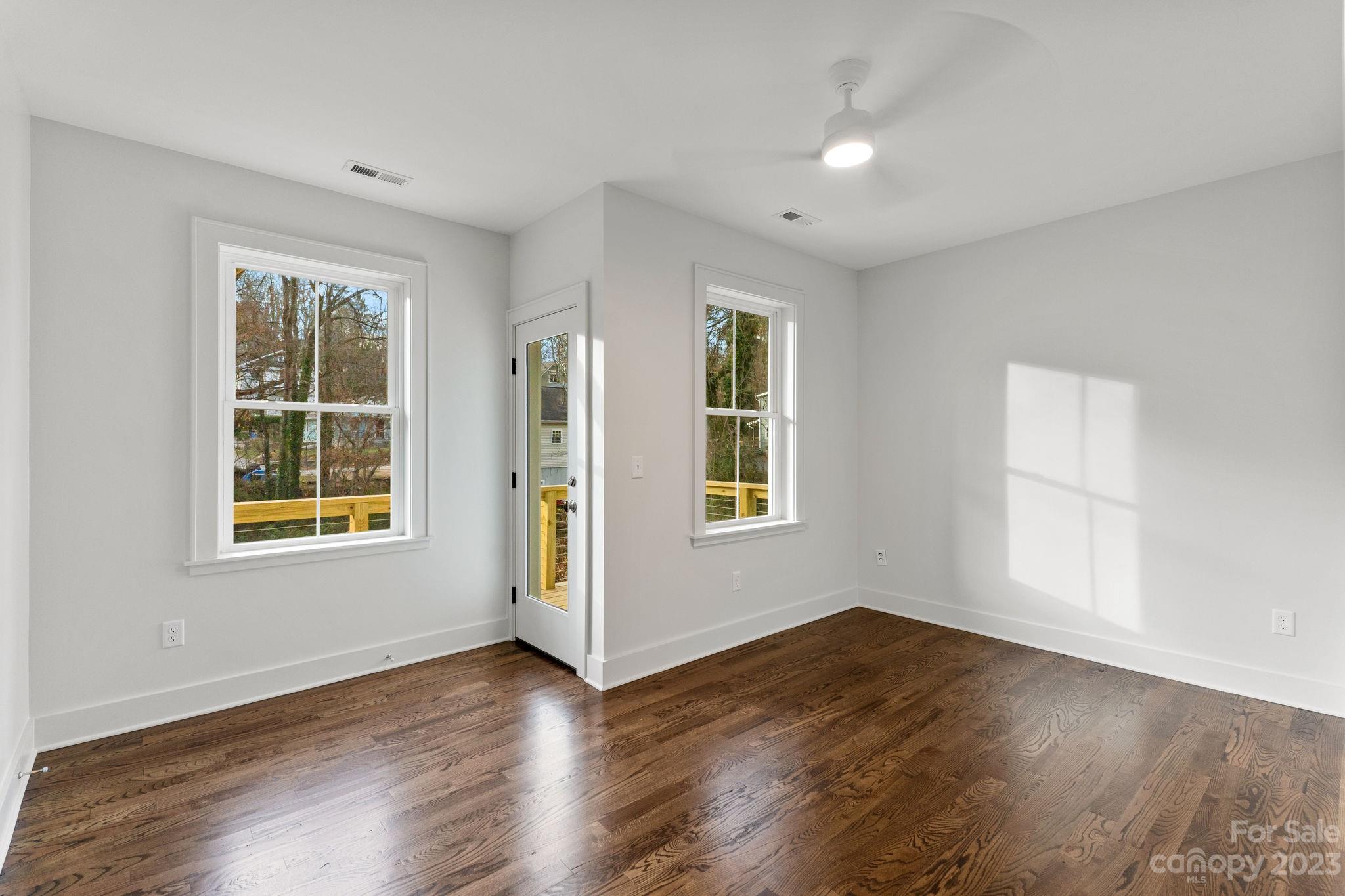 53 Emmett Lane Asheville NC 28806