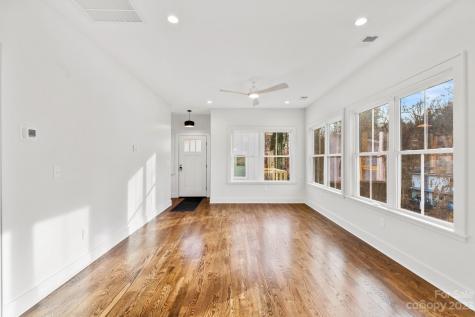53 Emmett Lane Asheville NC 28806
