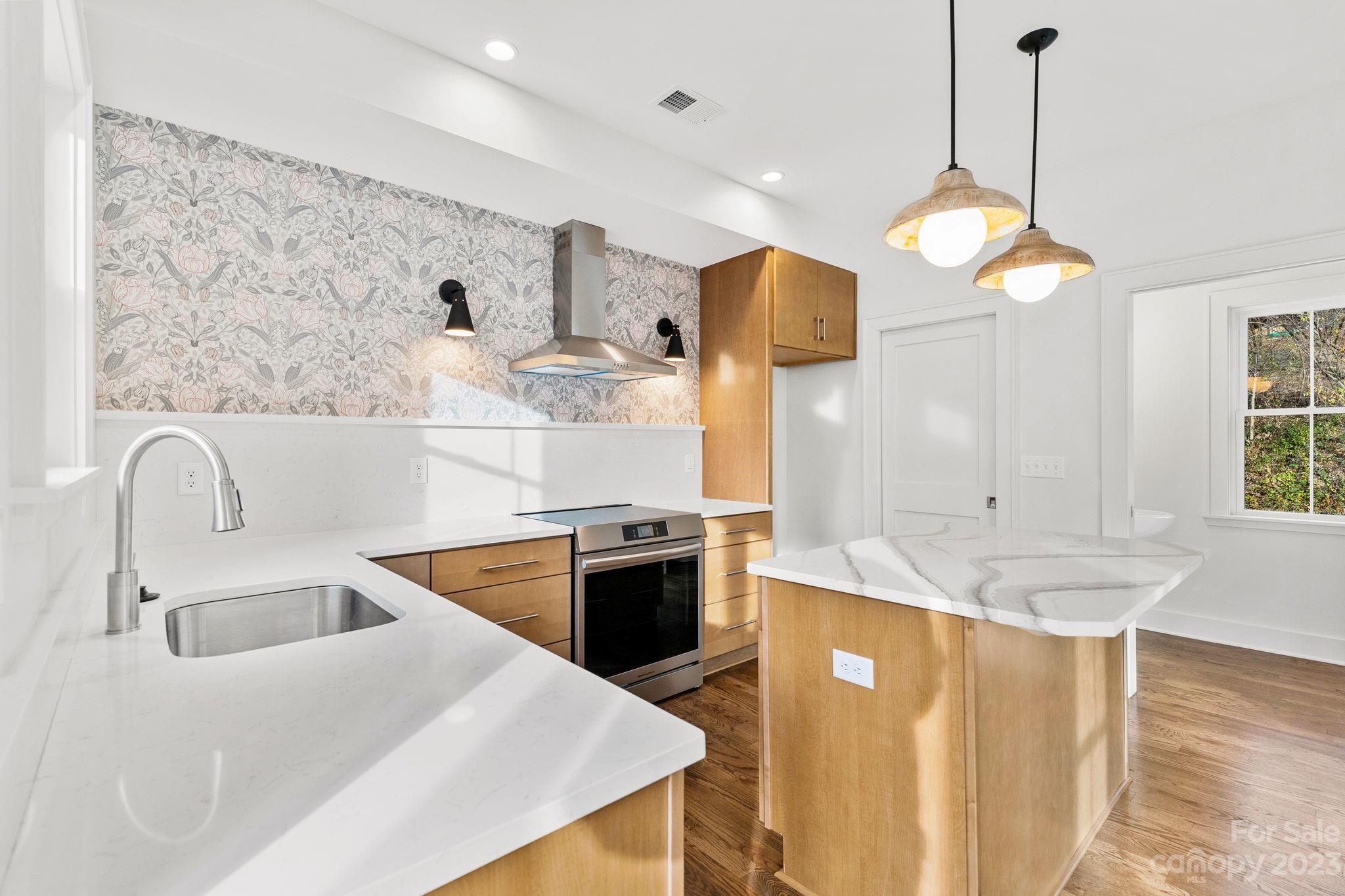 53 Emmett Lane Asheville NC 28806