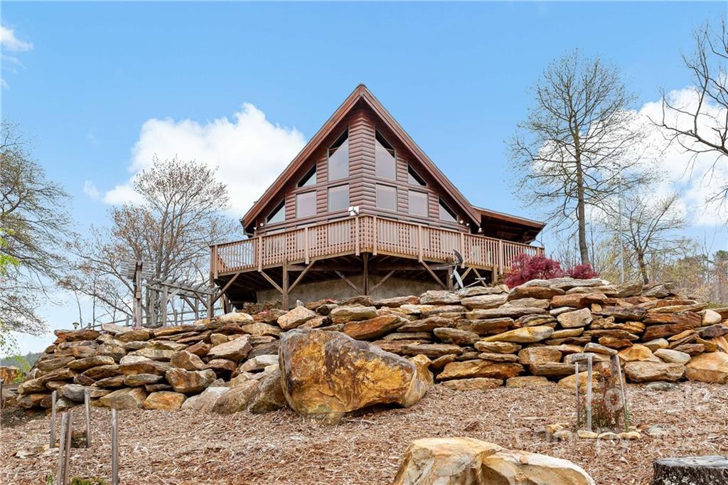 198 Hawks Nest Lane Marion NC 28752