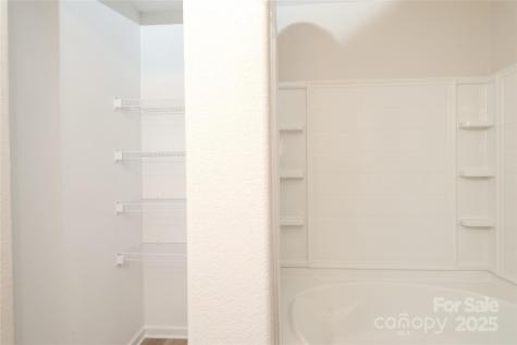 3349 Ellingford Road Charlotte NC 28214