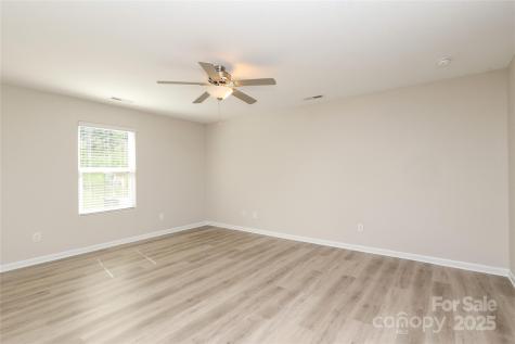 3349 Ellingford Road Charlotte NC 28214