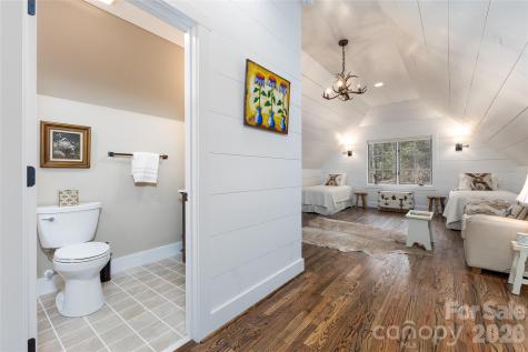 315 Jocassee Trail Sapphire NC 28774