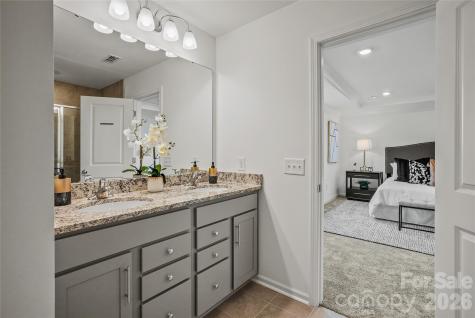 5612 Bay Rock Road Charlotte NC 28215