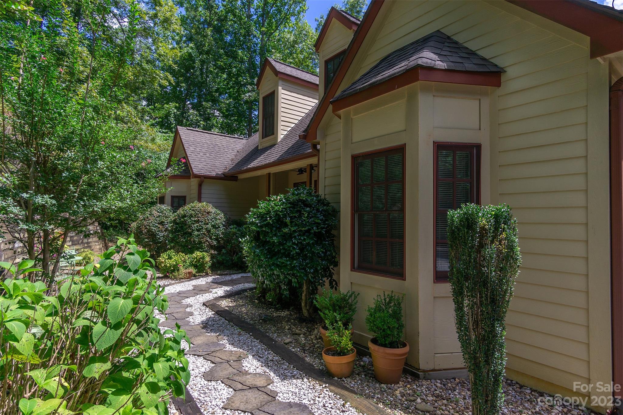 187 Yates Lane Lake Lure NC 28746