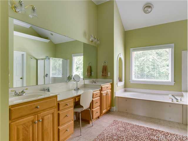 7740 Quail Park Drive Charlotte NC 28210