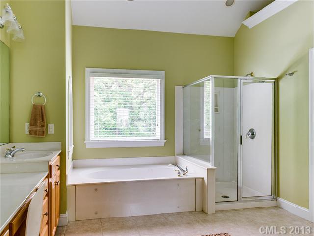 7740 Quail Park Drive Charlotte NC 28210
