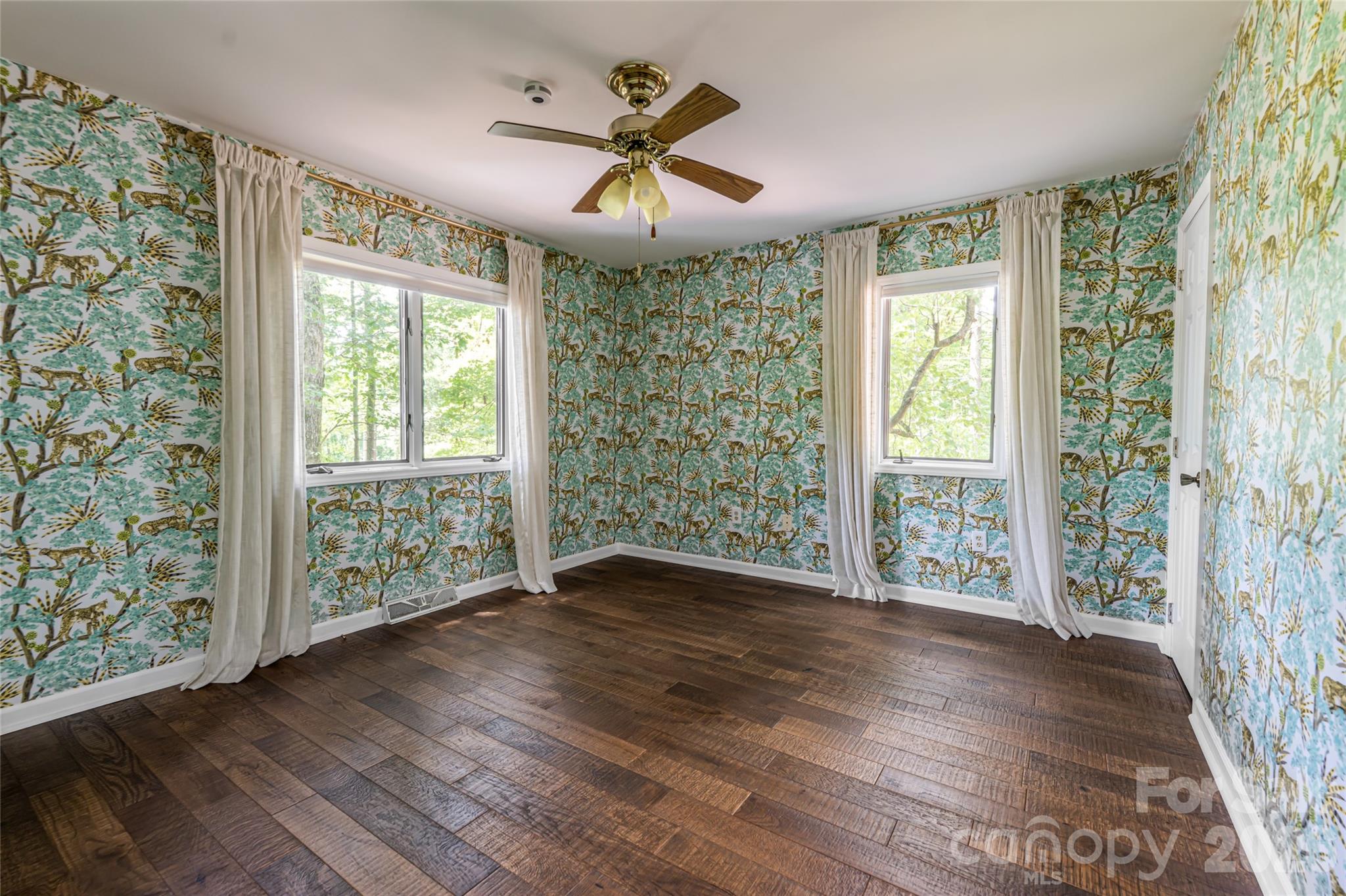 427 Shadowwood Drive Leicester NC 28748