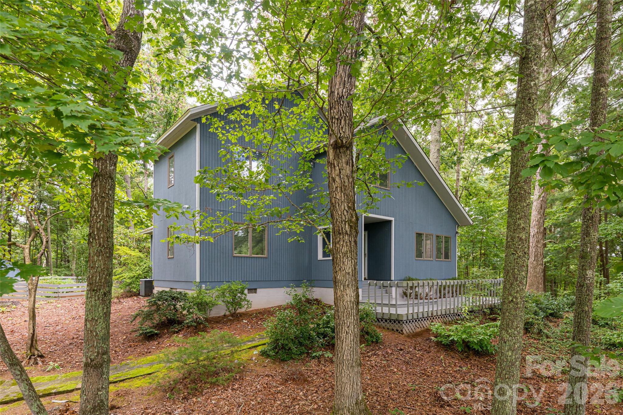427 Shadowwood Drive Leicester NC 28748