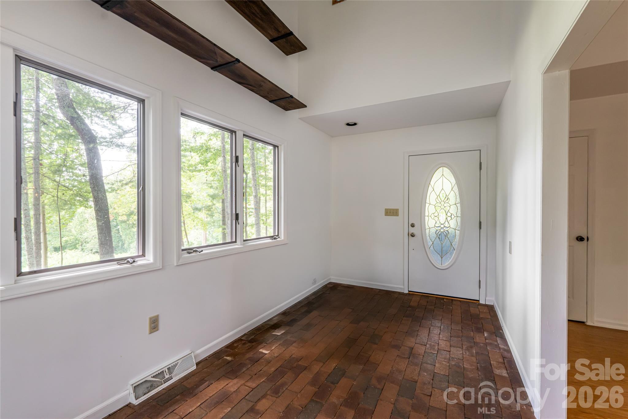 427 Shadowwood Drive Leicester NC 28748
