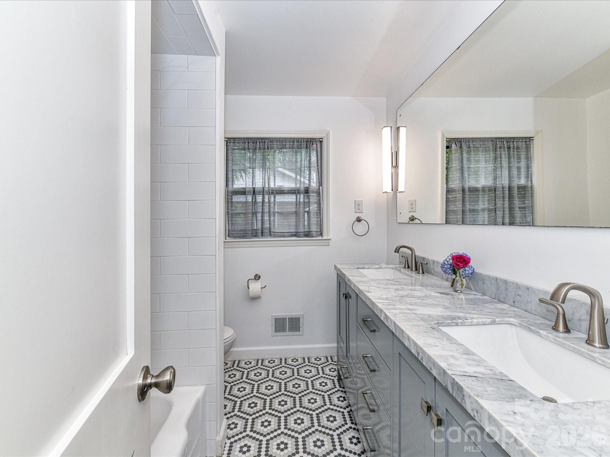 2401 Wensley Drive Charlotte NC 28210