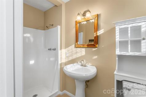 1631 Lynn Mountain Road Vale NC 28168