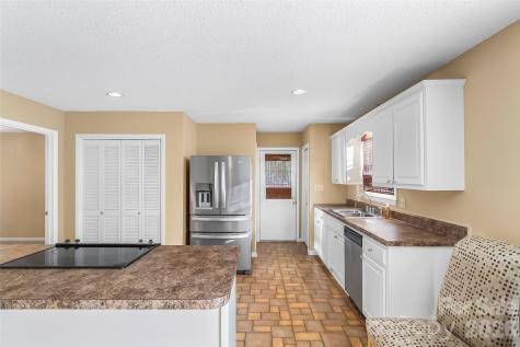 1631 Lynn Mountain Road Vale NC 28168