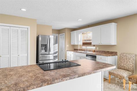 1631 Lynn Mountain Road Vale NC 28168