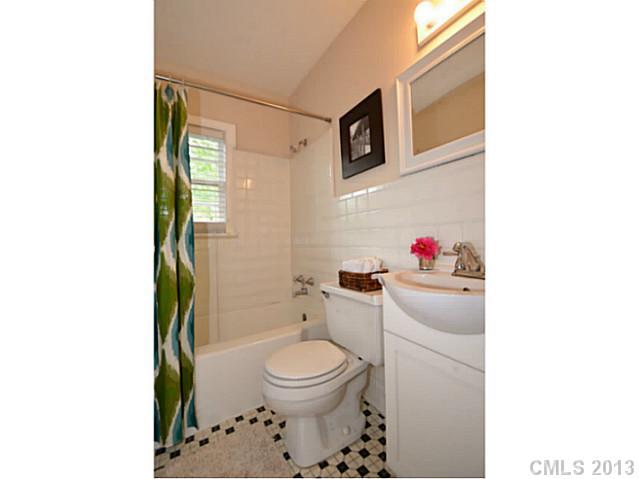 401 Hollis Road Charlotte NC 28209
