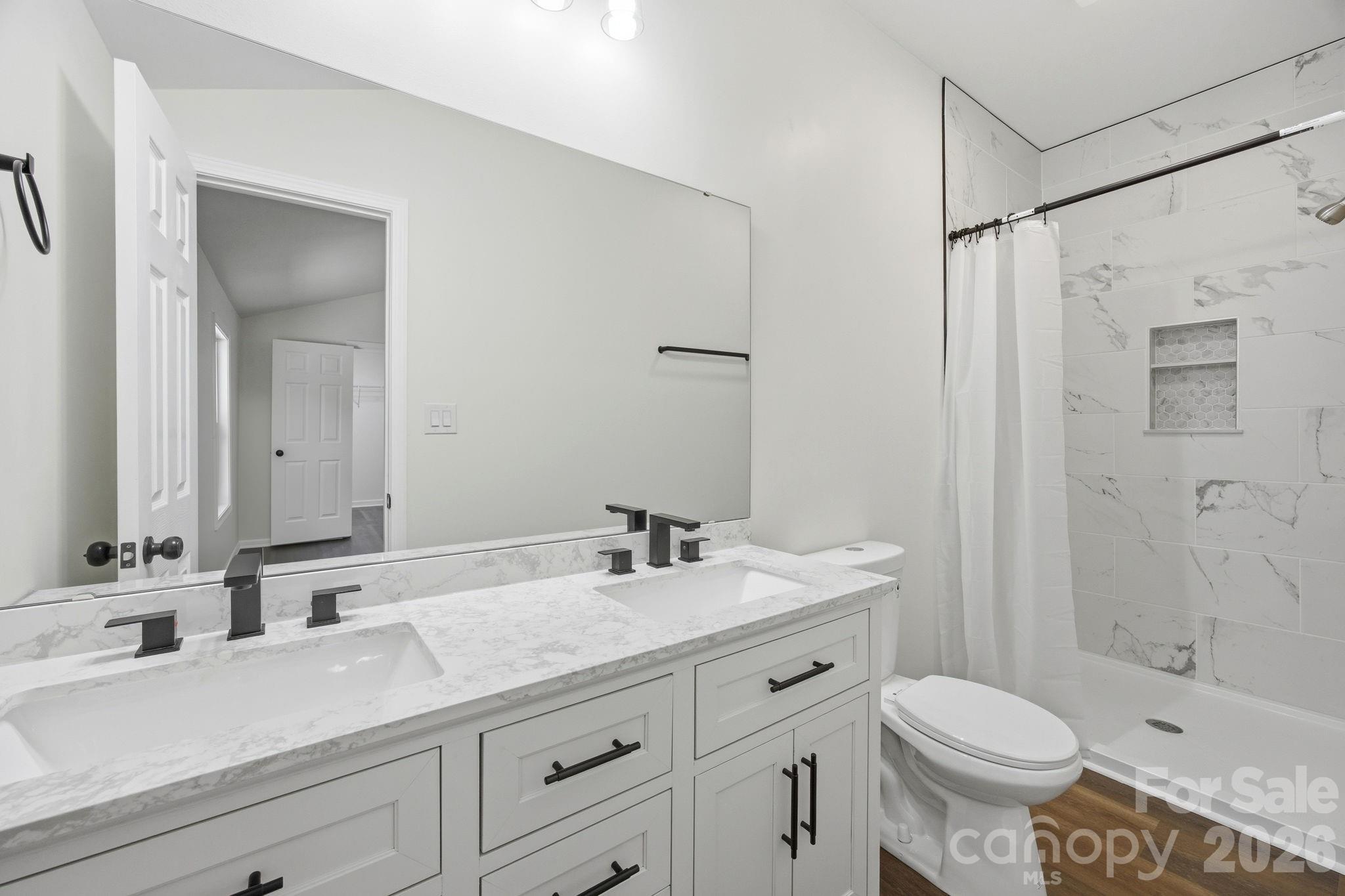 3204 Amay James Avenue Charlotte NC 28208