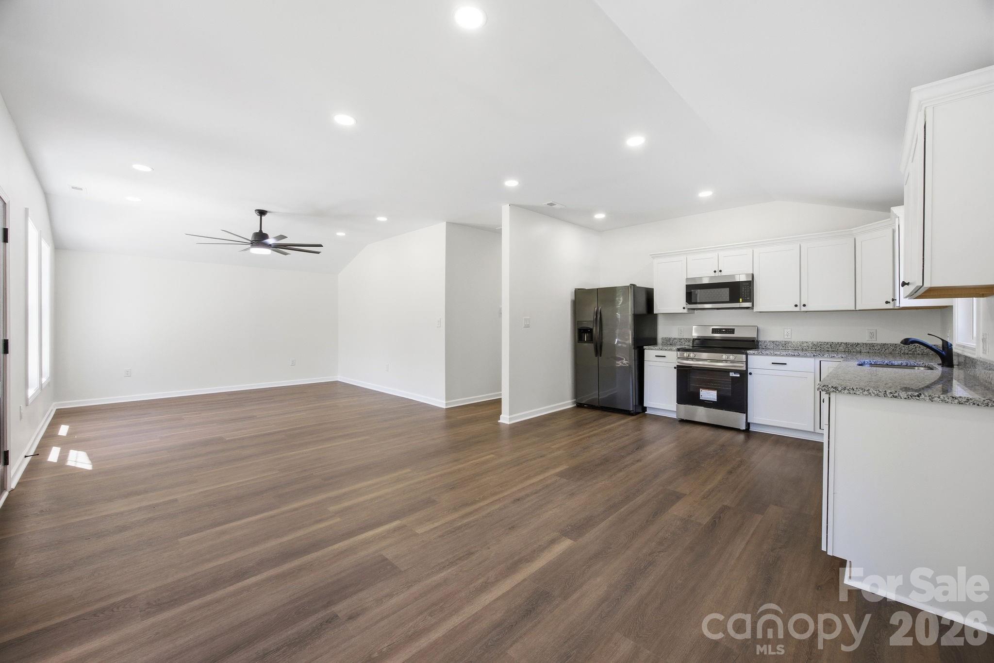 3204 Amay James Avenue Charlotte NC 28208
