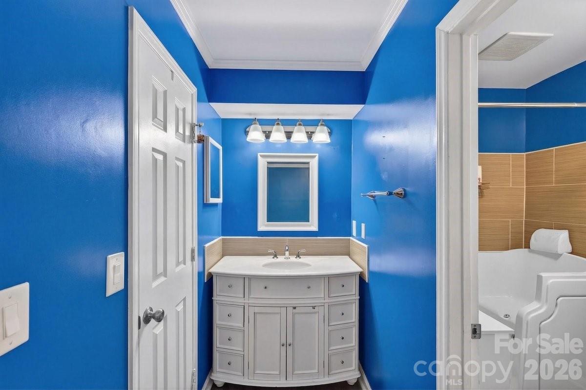 8618 Milton Morris Drive Charlotte NC 28227