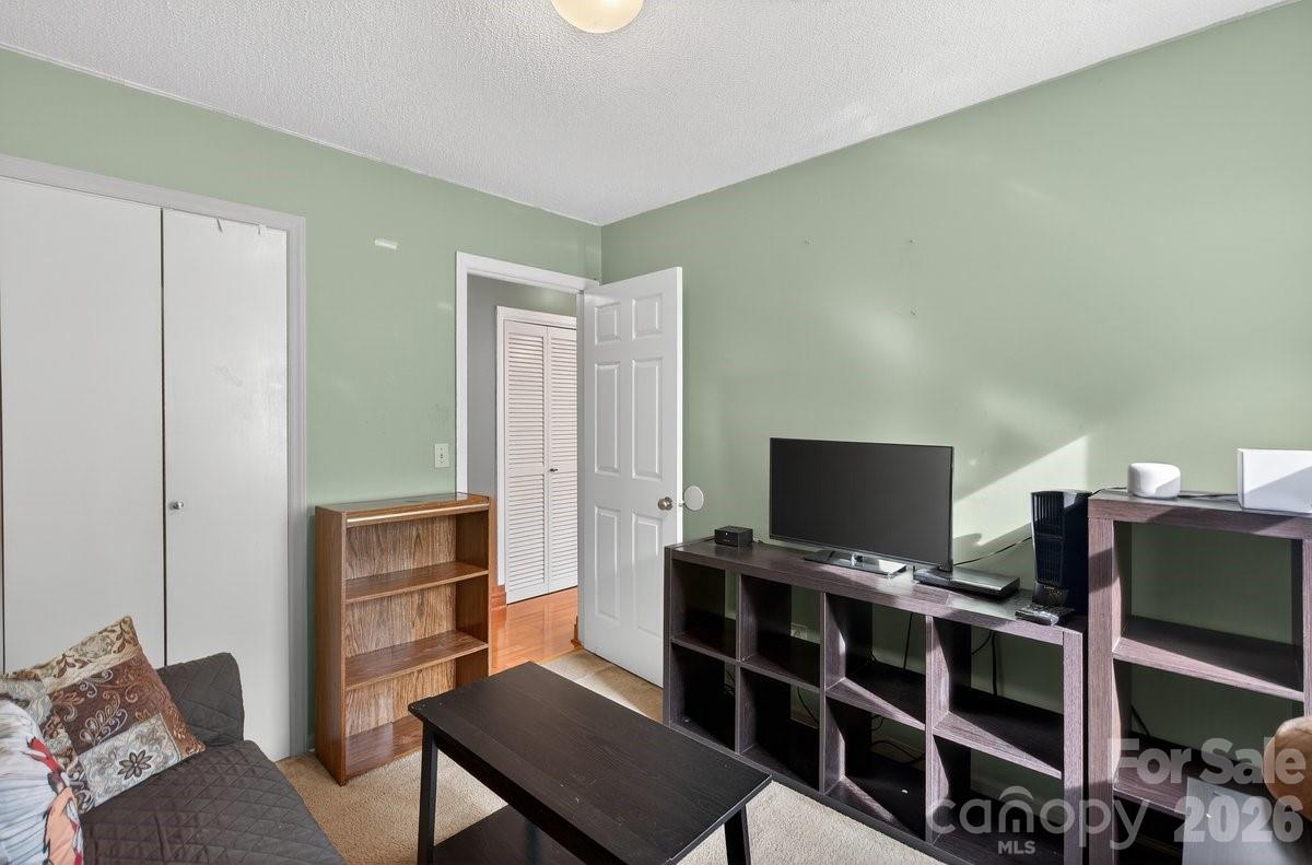 8618 Milton Morris Drive Charlotte NC 28227