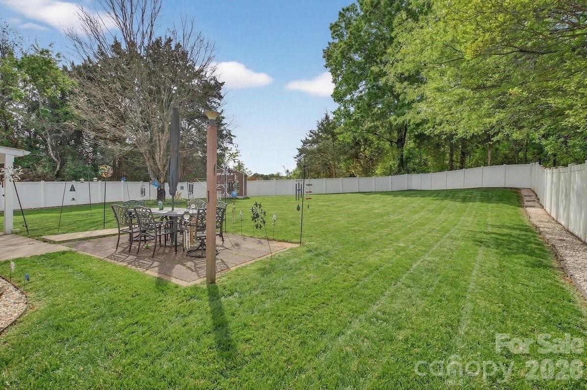 8618 Milton Morris Drive Charlotte NC 28227