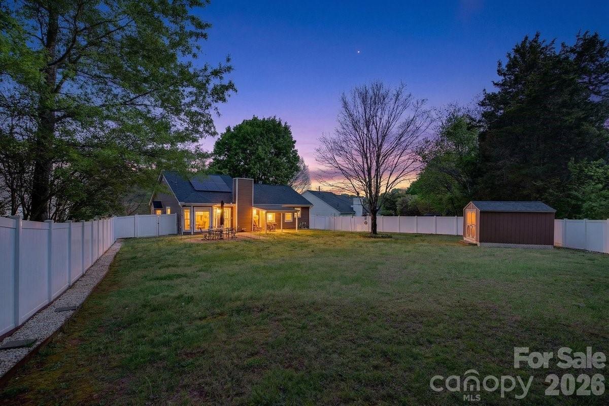 8618 Milton Morris Drive Charlotte NC 28227