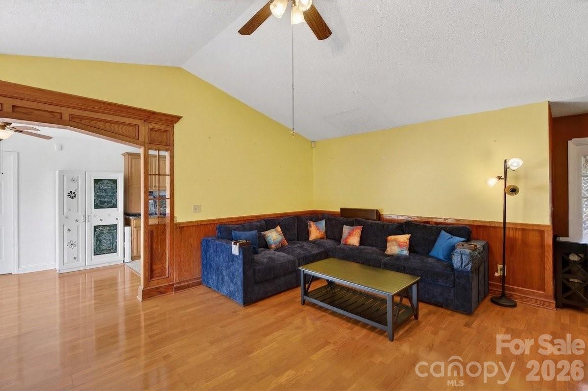 8618 Milton Morris Drive Charlotte NC 28227