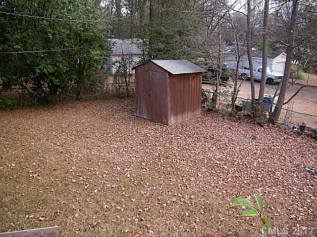 525 E Woodlawn Road Charlotte NC 28209