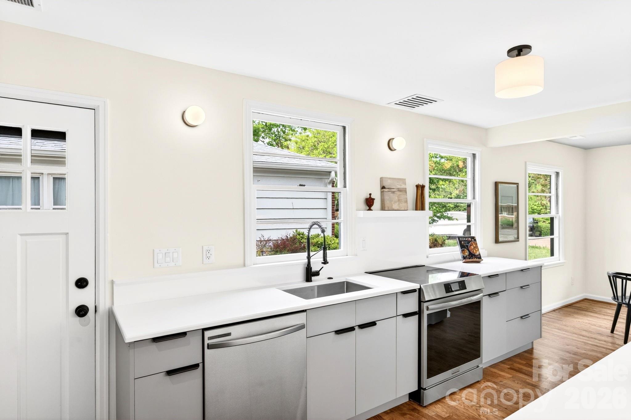 4 Baird Lane Asheville NC 28804