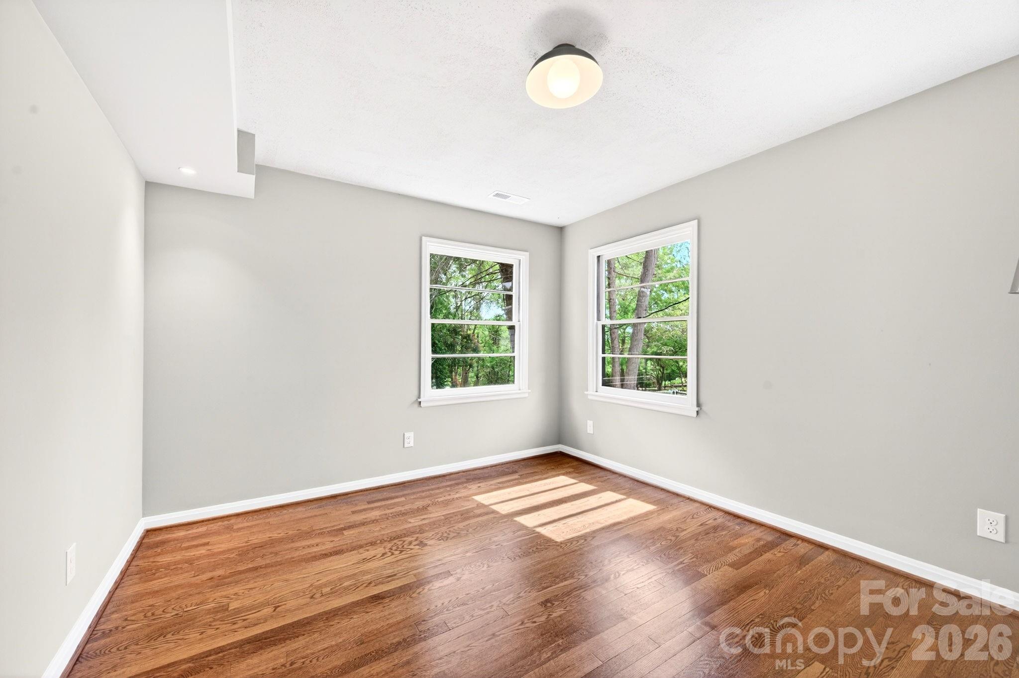 4 Baird Lane Asheville NC 28804
