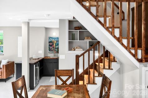 4 Baird Lane Asheville NC 28804