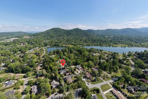 4 Baird Lane Asheville NC 28804