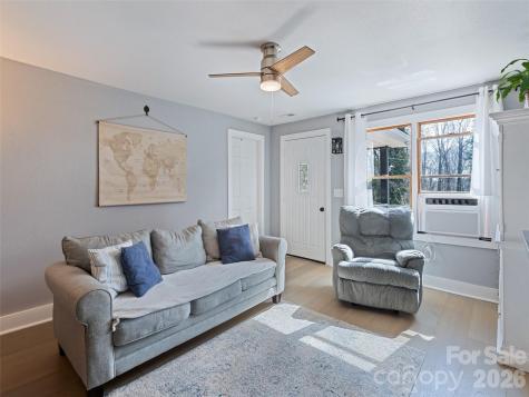 110 Ewart Drive Hendersonville NC 28739