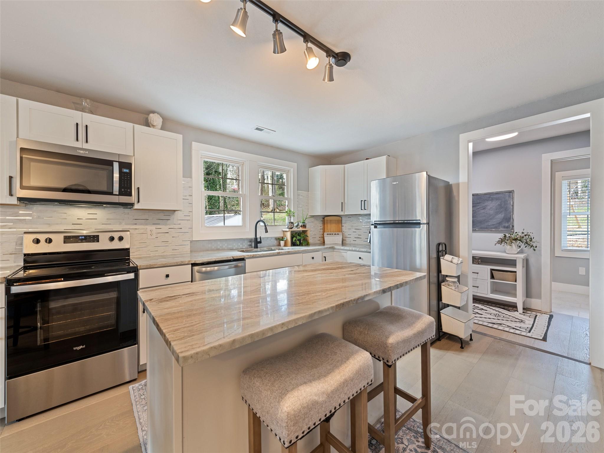 110 Ewart Drive Hendersonville NC 28739