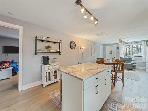 110 Ewart Drive Hendersonville NC 28739