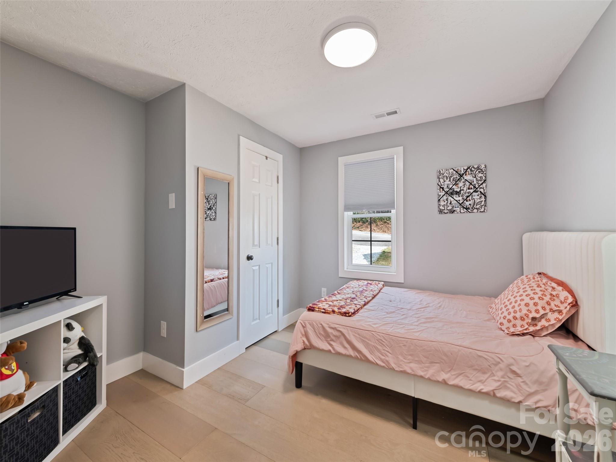 110 Ewart Drive Hendersonville NC 28739