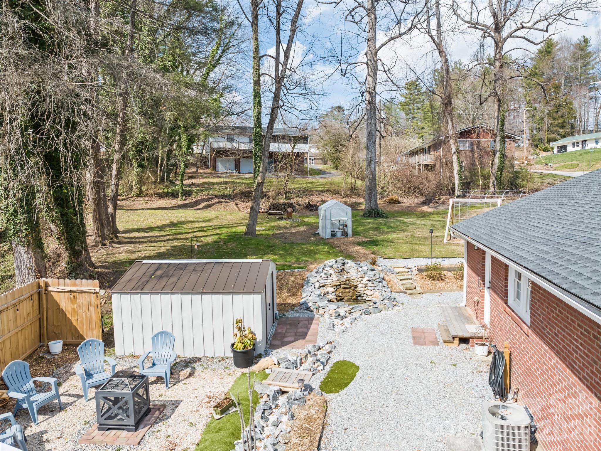 110 Ewart Drive Hendersonville NC 28739