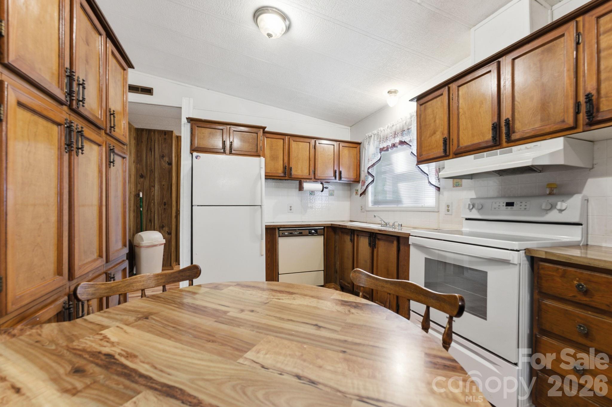 1200 Barkers Creek Road Whittier NC 28789