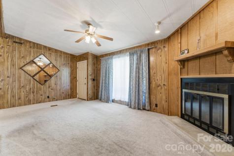 1200 Barkers Creek Road Whittier NC 28789