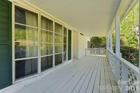 1200 Barkers Creek Road Whittier NC 28789