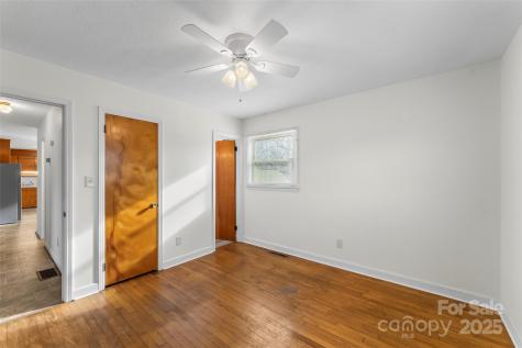 2580 Sweetbriar Circle Lenoir NC 28645
