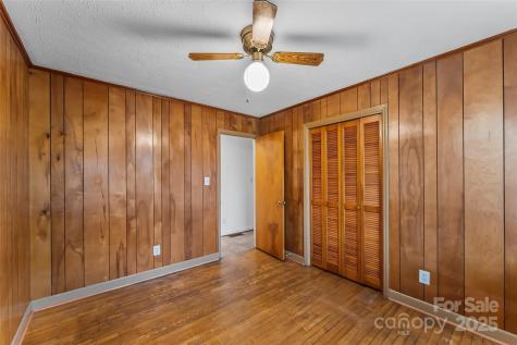 2580 Sweetbriar Circle Lenoir NC 28645