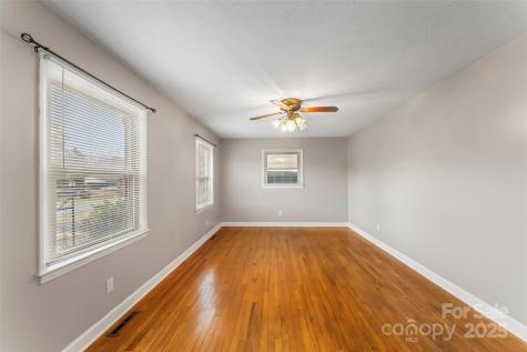 2580 Sweetbriar Circle Lenoir NC 28645