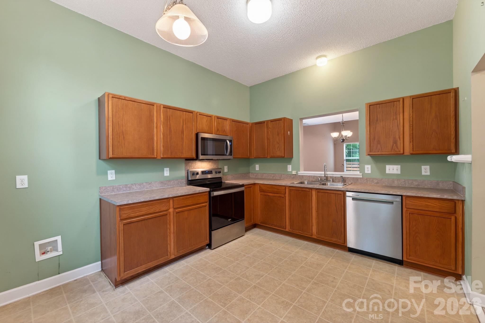 1423 Quail Street Charlotte NC 28214