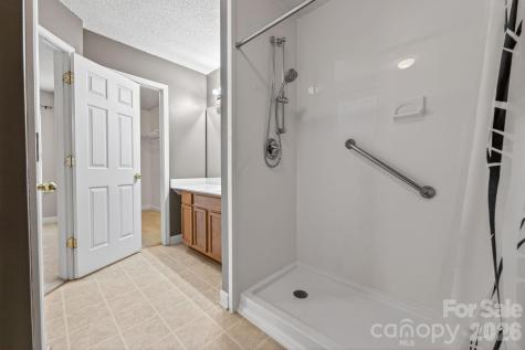 1423 Quail Street Charlotte NC 28214