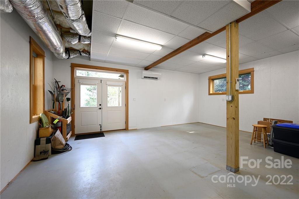53 Carrier Street Asheville NC 28806