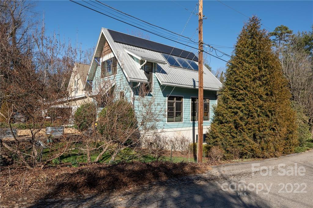 53 Carrier Street Asheville NC 28806