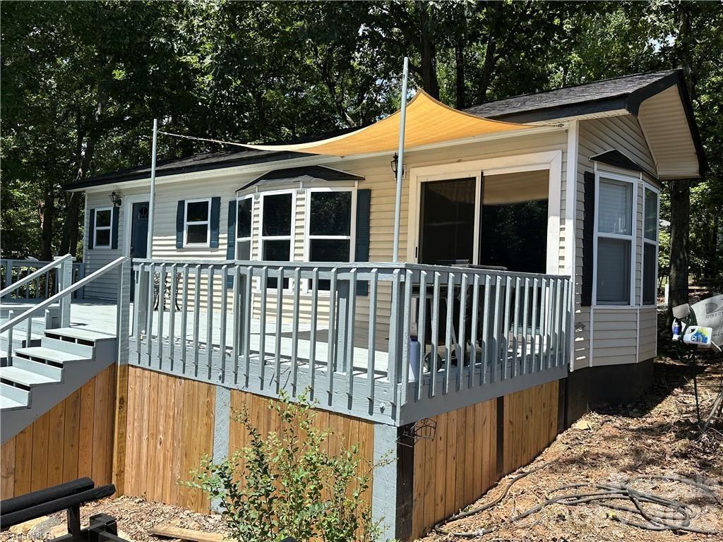 112 N Cardinal Drive New London NC 28127