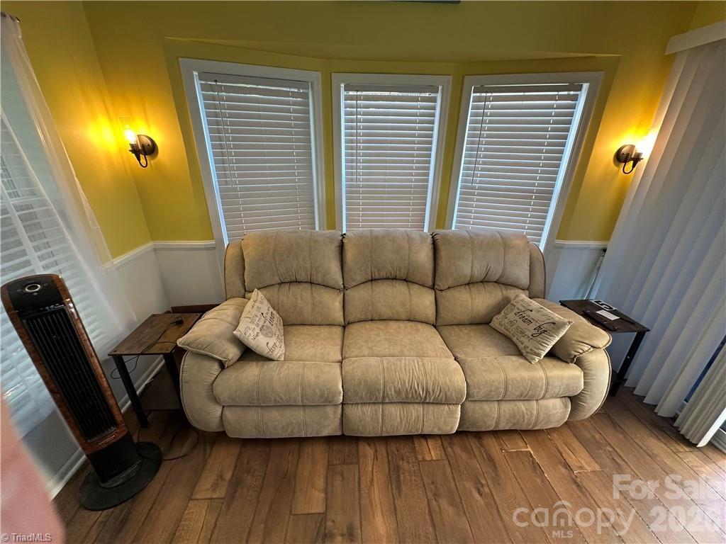 112 N Cardinal Drive New London NC 28127