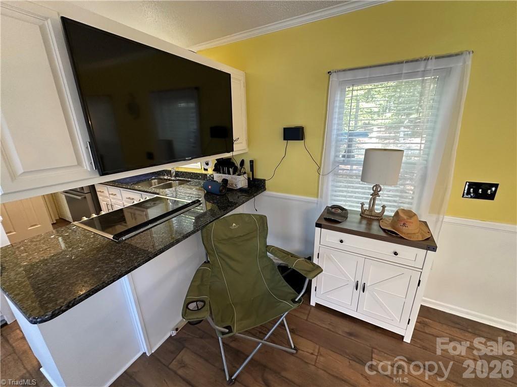 112 N Cardinal Drive New London NC 28127