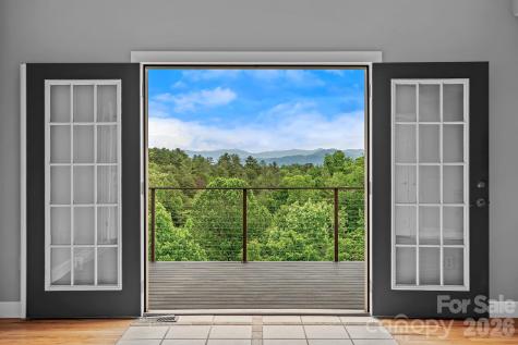 77 Paradise Ridge Marshall NC 28753